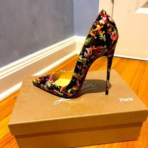 Christina Louboutin So Kate 120 patent pump in Granite